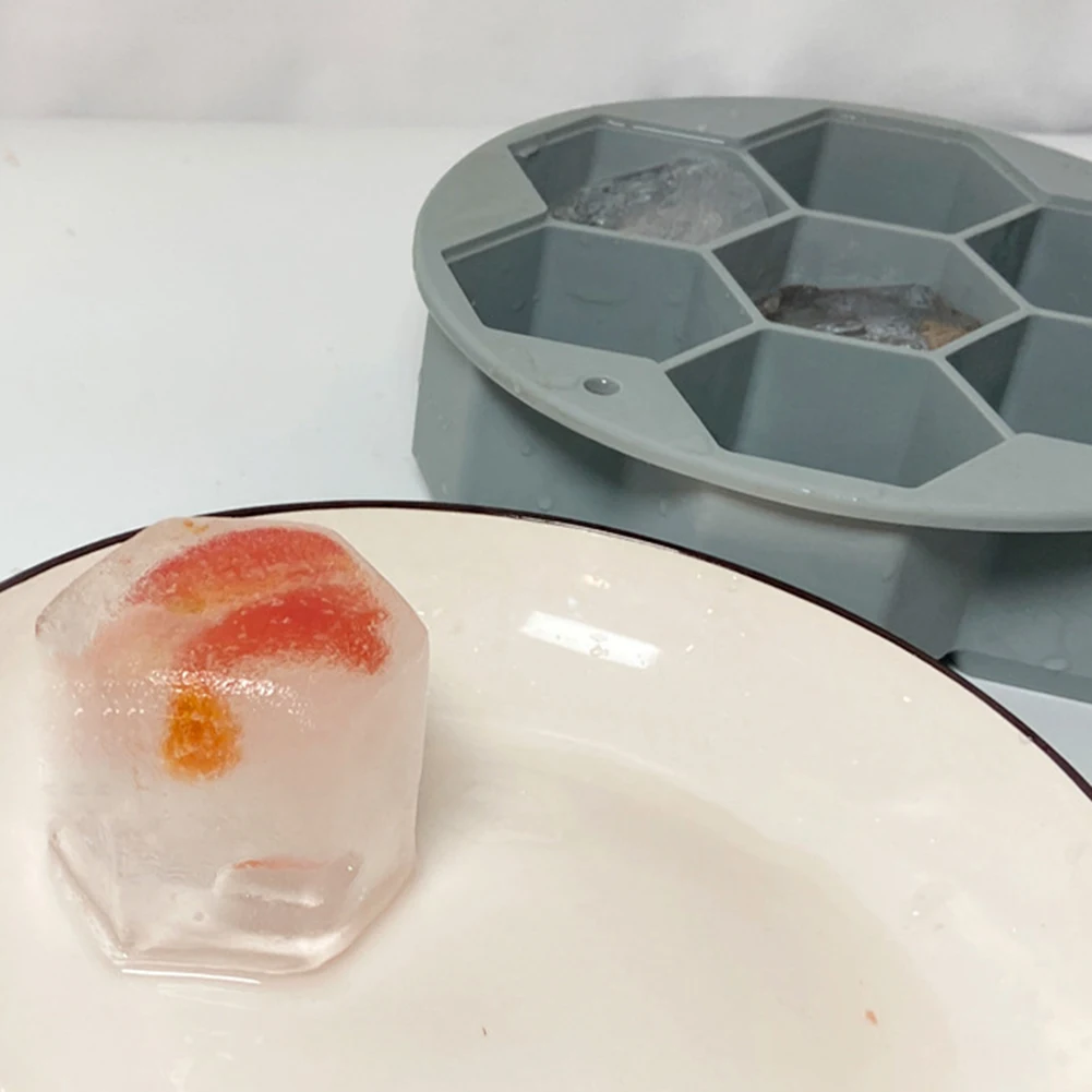 

Силиконовые трафареты для кубиков льда, 6 ячеек, без БФА, для семейвечерние, для коктейлей, сока, воды и других напитков xqmg