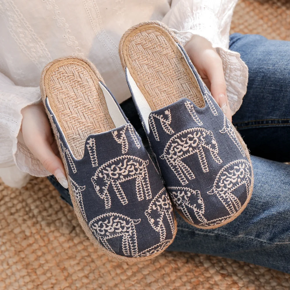 Women Casual Linen Handmade Embroidery Mules Flat Slippers Retro Vegan Summer Ladies Canvas Comfortable Espadrille Shoes