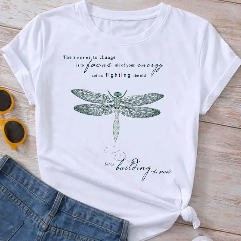 Женская мультяшная одежда со стрекозой и надписью красивая модная с коротким