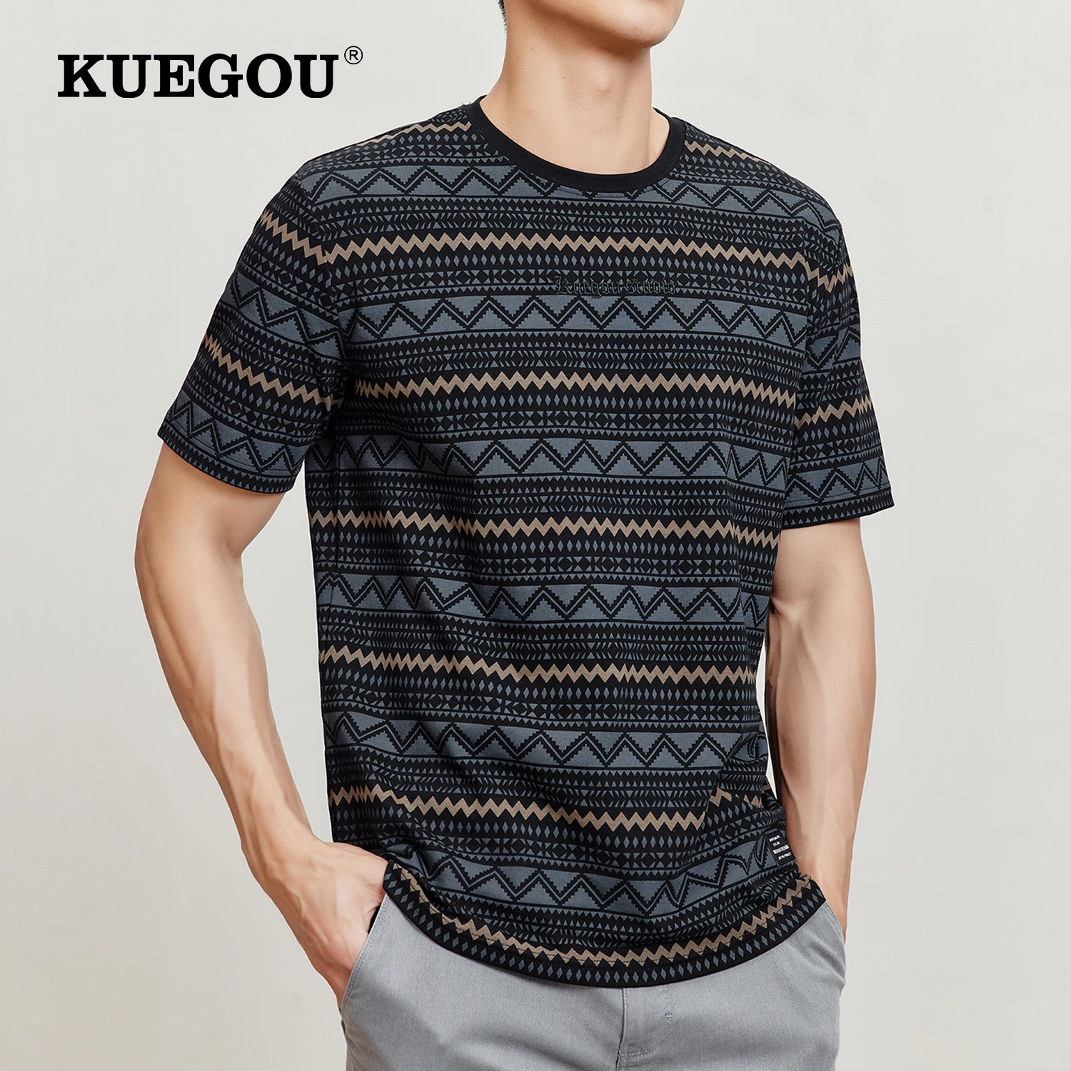 

KUEGOU 2022 Summer New Men T-shirt Short Sleeve 100% Cotton Tshirt High Quality Vintage Print Fashion Top Plus Size ZT-55030