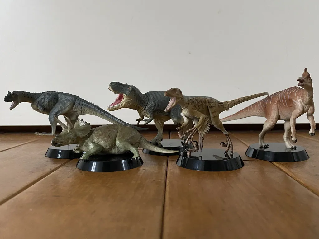 

QUALIA Gashapon Capsule Toy Gachapon Simulation Dinosaur Tyrannosaurus Velociraptor Triceratops Carnotaurus Model