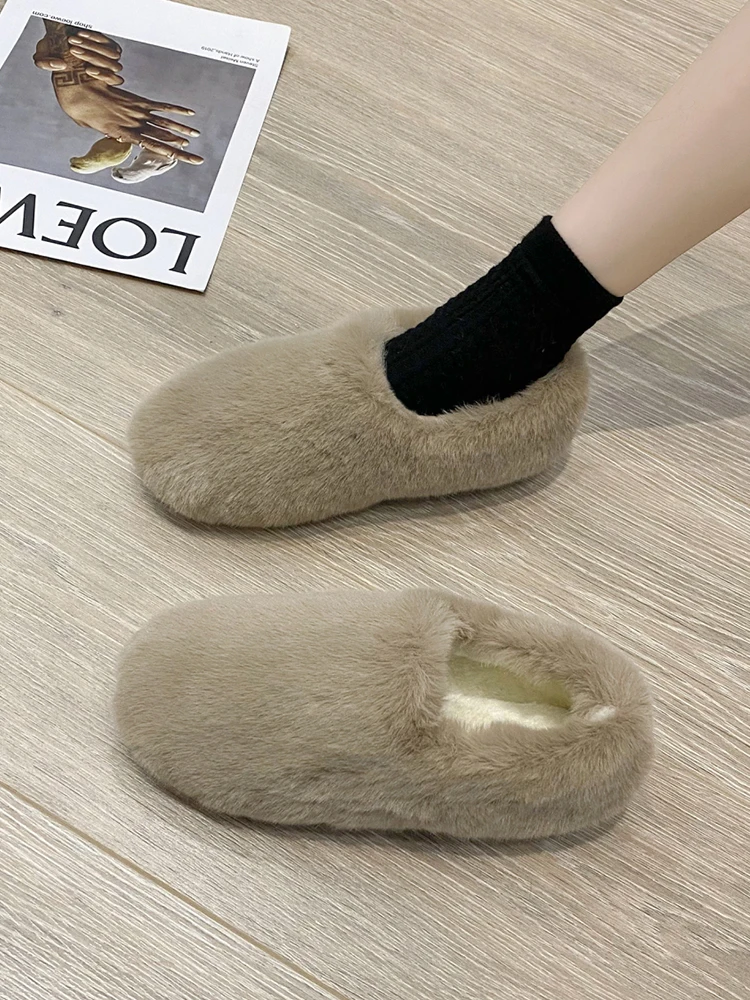 

Shoes Woman Flats Casual Female Sneakers Shallow Mouth Clogs Platform Round Toe Modis Loafers Fur All-Match Autumn Dress New Cre