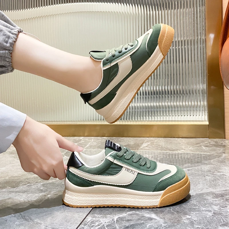 

New Women Sneakers Tennis Sport Shoes Women High-top Female Basket Femme Shoes Platform Ladies Vulcanize Tenis Feminino Casual