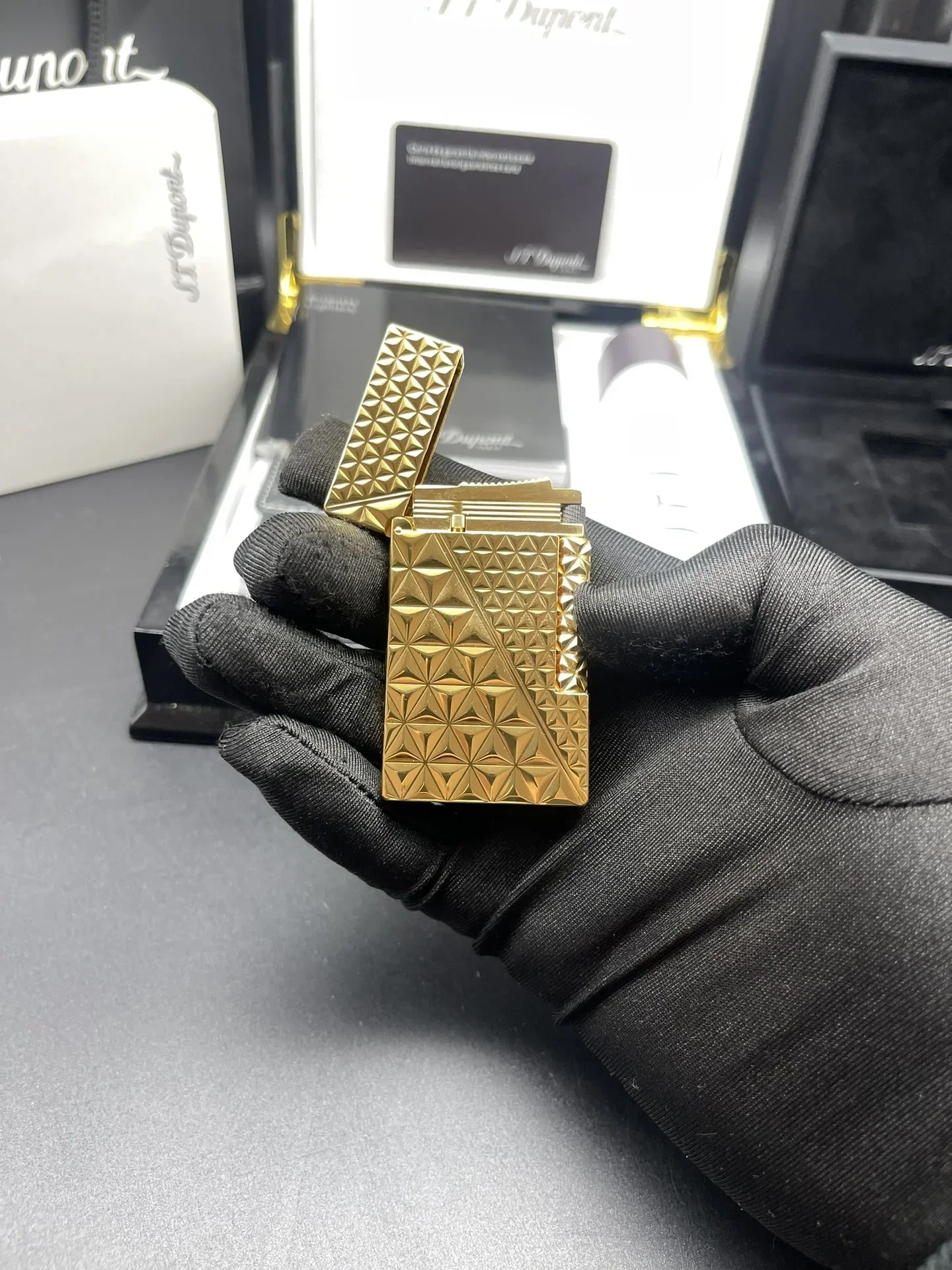 Золотая металлическая газовая зажигалка уличная ветрозащитная портативная