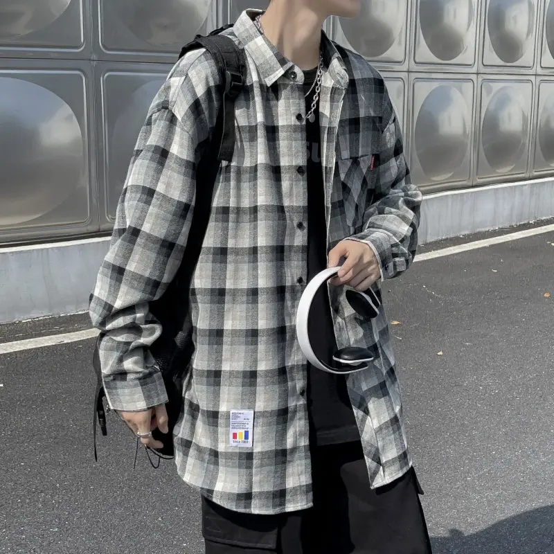 

High Quality Korean Retro Plaid Shirt Men Casual Blouses Cotton Long Sleeve Loose Harajuku Streetwear Lannel Vintage Shirts