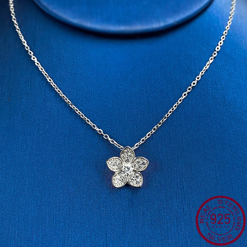 

Densely inlaid flower necklace for women with light luxury and niche design, inset high-end pure silver full diamond collarbone