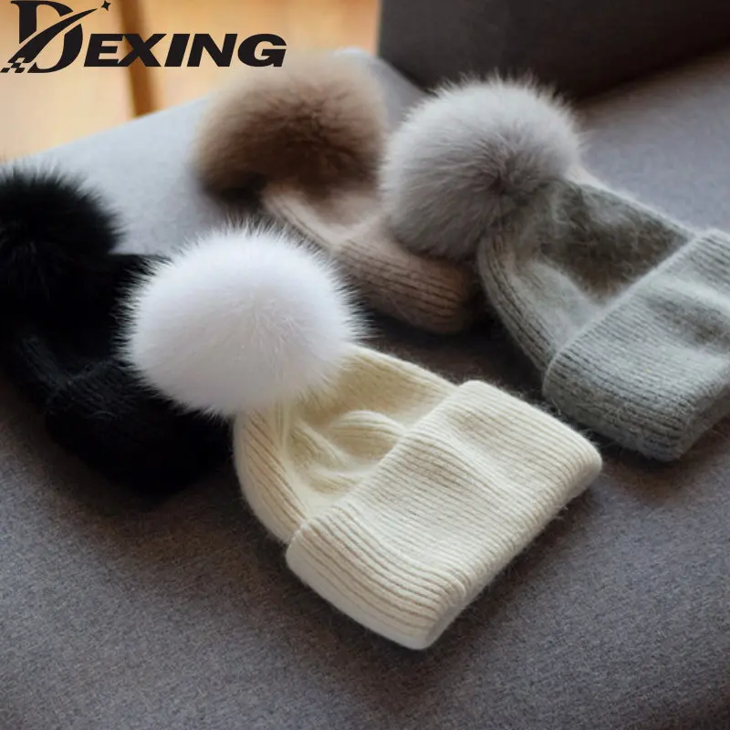 

2022 NEW Winter Natural FOX Fur Pom Pom Knitted Beanies For Women Fashion Mink Warm Soft Pompoms Beanies Female Thick Hats