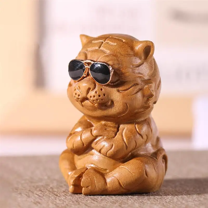 

Wood Carved Tiger Ornament Handicraft Wooden Tiger Ornament Tiger-shaped Decor