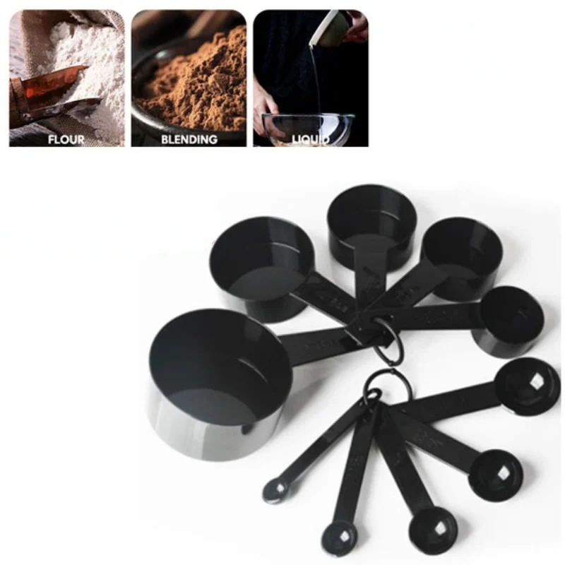 

Delysia King Measuring Spoon and Measuring Cup