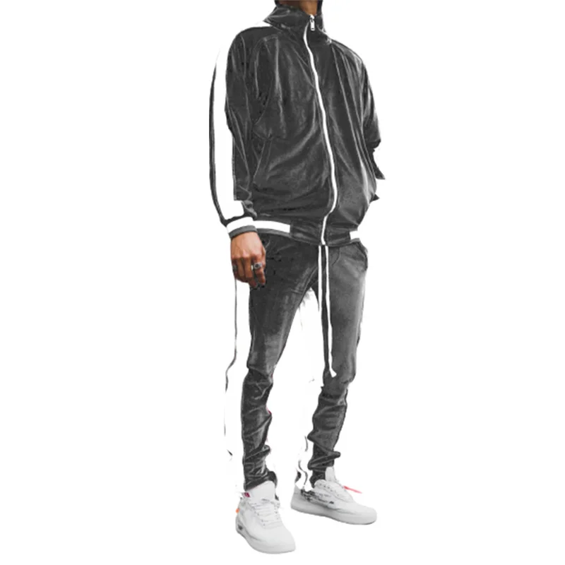 Рисунок 6 - Мужской комплект из 2-х предметов в полоску