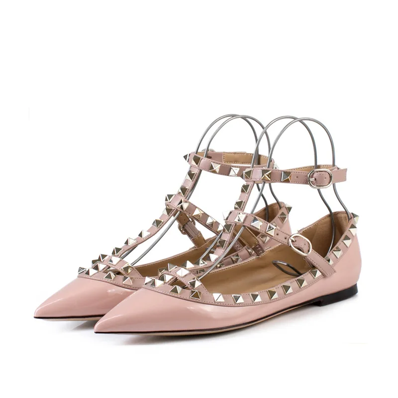 2023 Spring New Fashion Brand Women 's Shoes Classic Riveted Flat Shoes Casual Office Pointed Women's Shoes
