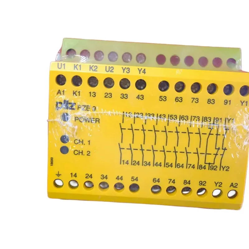 Фото Новое оригинальное реле безопасности PNOZ X9 120VAC/24VDC 7S2O 774605 в наличии на складе №5