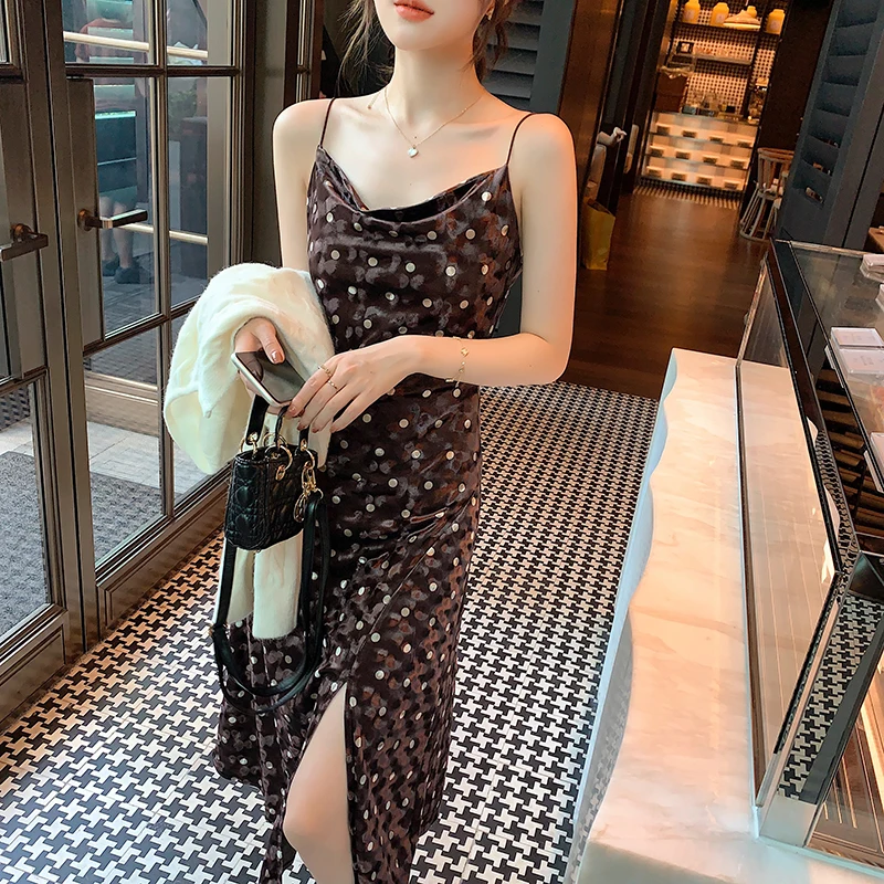 

2022Spring New French StyleChicRomantic Polka Dot Spaghetti Strap Velvet Split Sling Dress