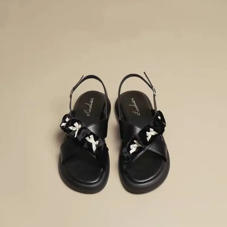 

2022 Summer New Black Korean Style Flat Sandals Women's French Niche Design Beach Sandals