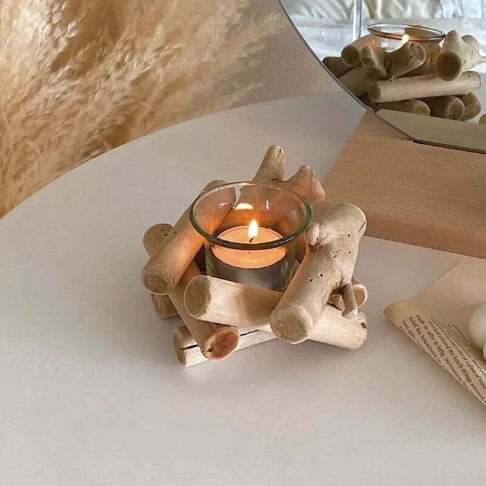 

LUWU Simple Original Wooden Candlestick Rural Style Glass Creative Decoration (Without Wax Candle)