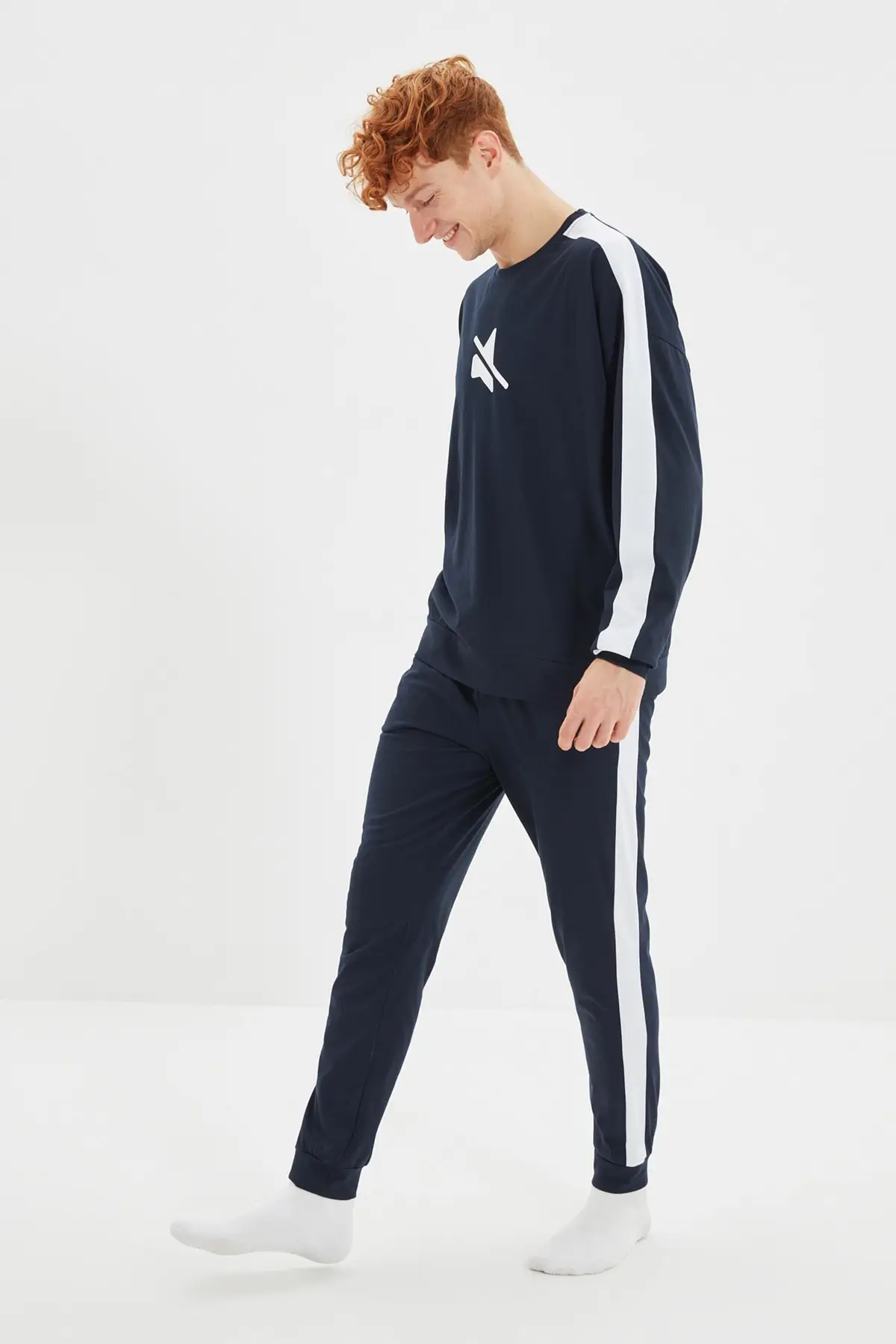 

Printed Ribbon Detail Knitted Pajamas Set THMAW21PT0681