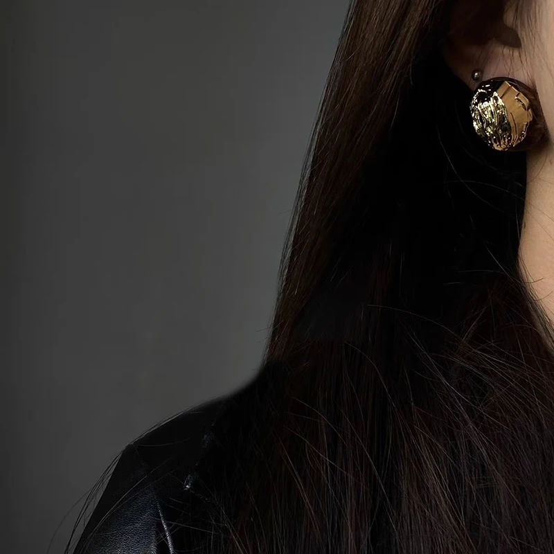 Ventag Merald геометрические круглые серьги-гвоздики плиссированные текстуры и