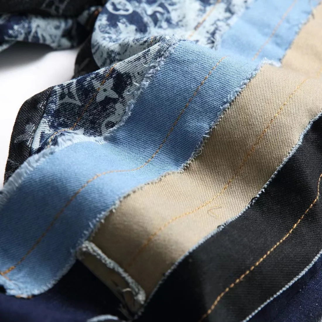 Seasonal Patchwork Jeans Men's Embroidered Letter Arrangement Slim Fitting Cotton Elastic Plaid Lining Luxurious High Street 024