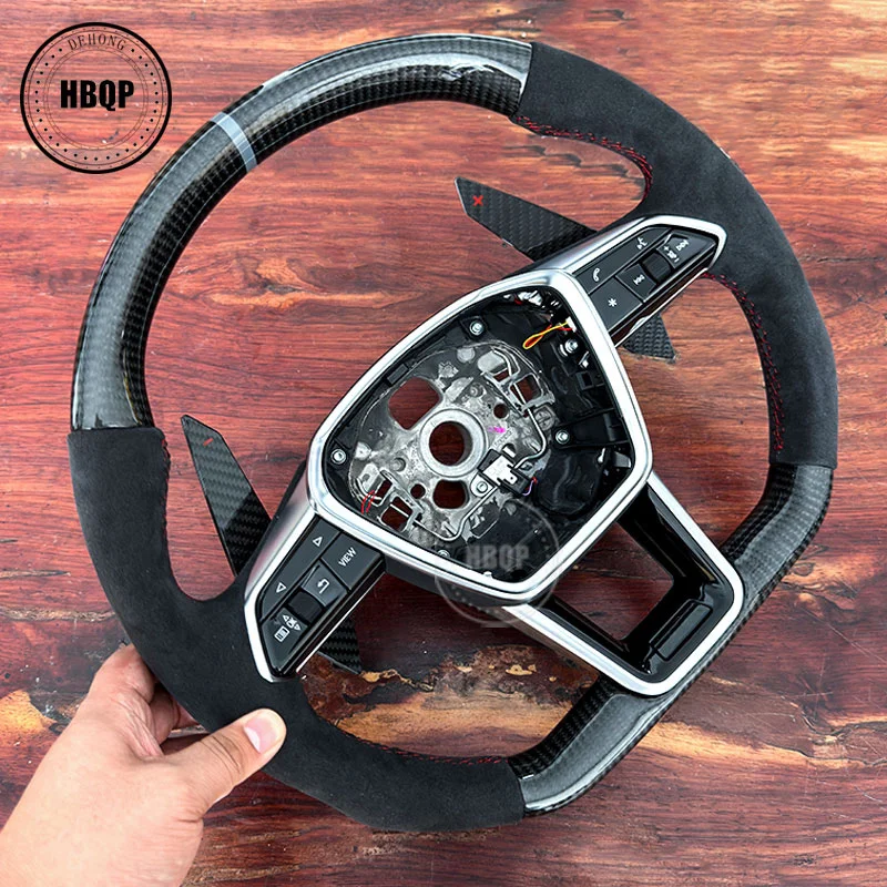 Рулевое колесо из углеродного волокна алькантара с накладками и переключателями