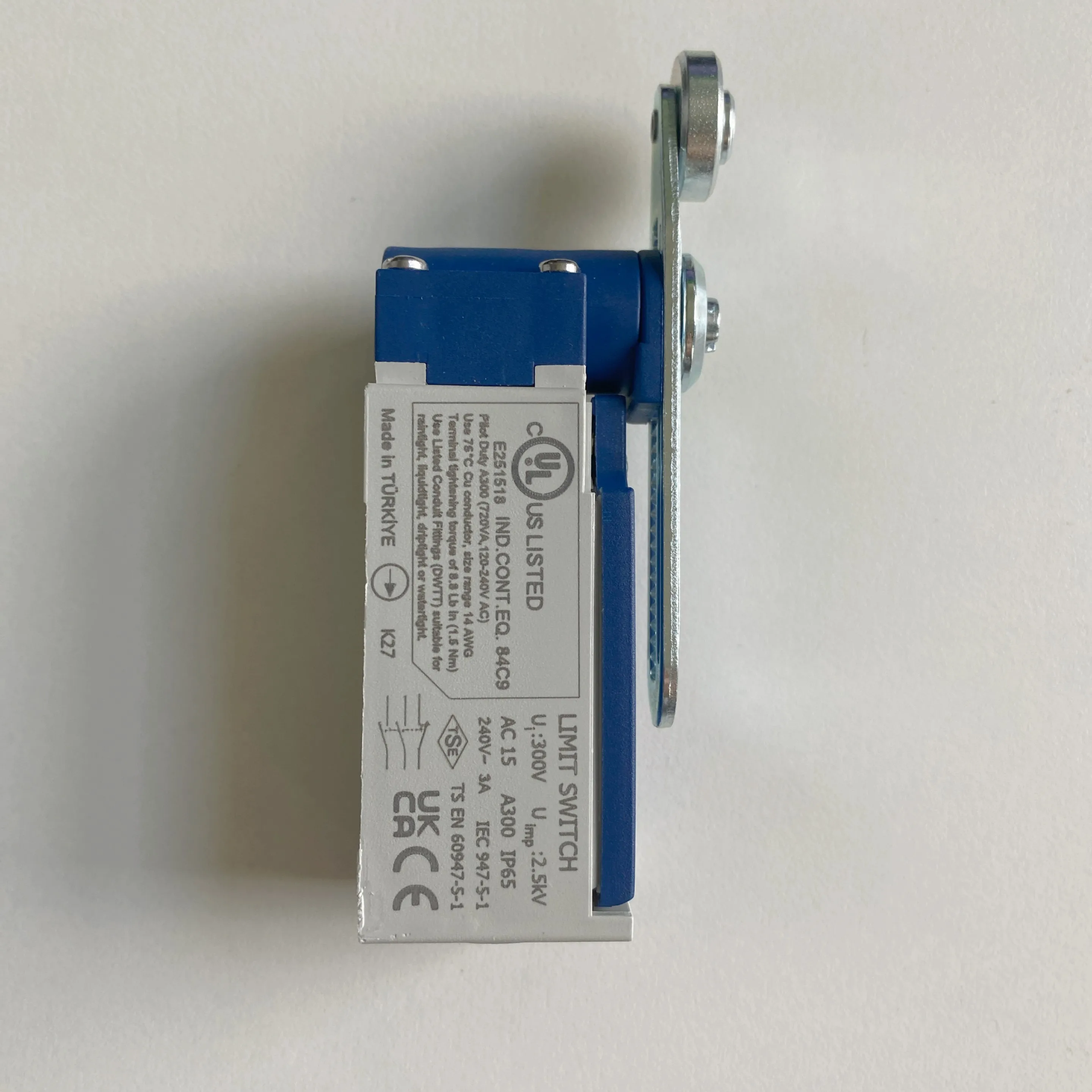 Новый оригинальный переключатель модели L5K27MEM122