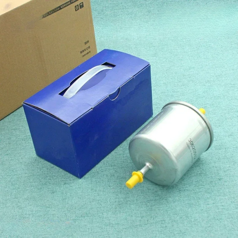 Топливный фильтр 30620512 подходит для Volvo 2003-2004 C70 2001-04 S40/V40 01-2009 S60 1999-2006 S80 01-07 V70 03-07 XC70