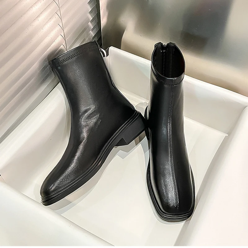 Новинка 2024 короткие ботинки с квадратным носком женские коричневые в британском