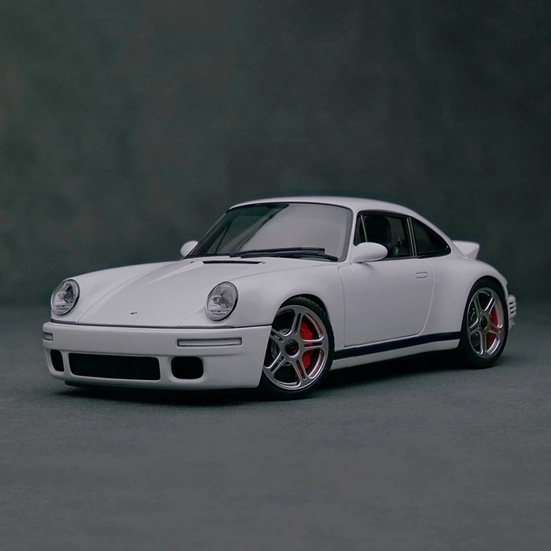 Модель автомобиля из сплава