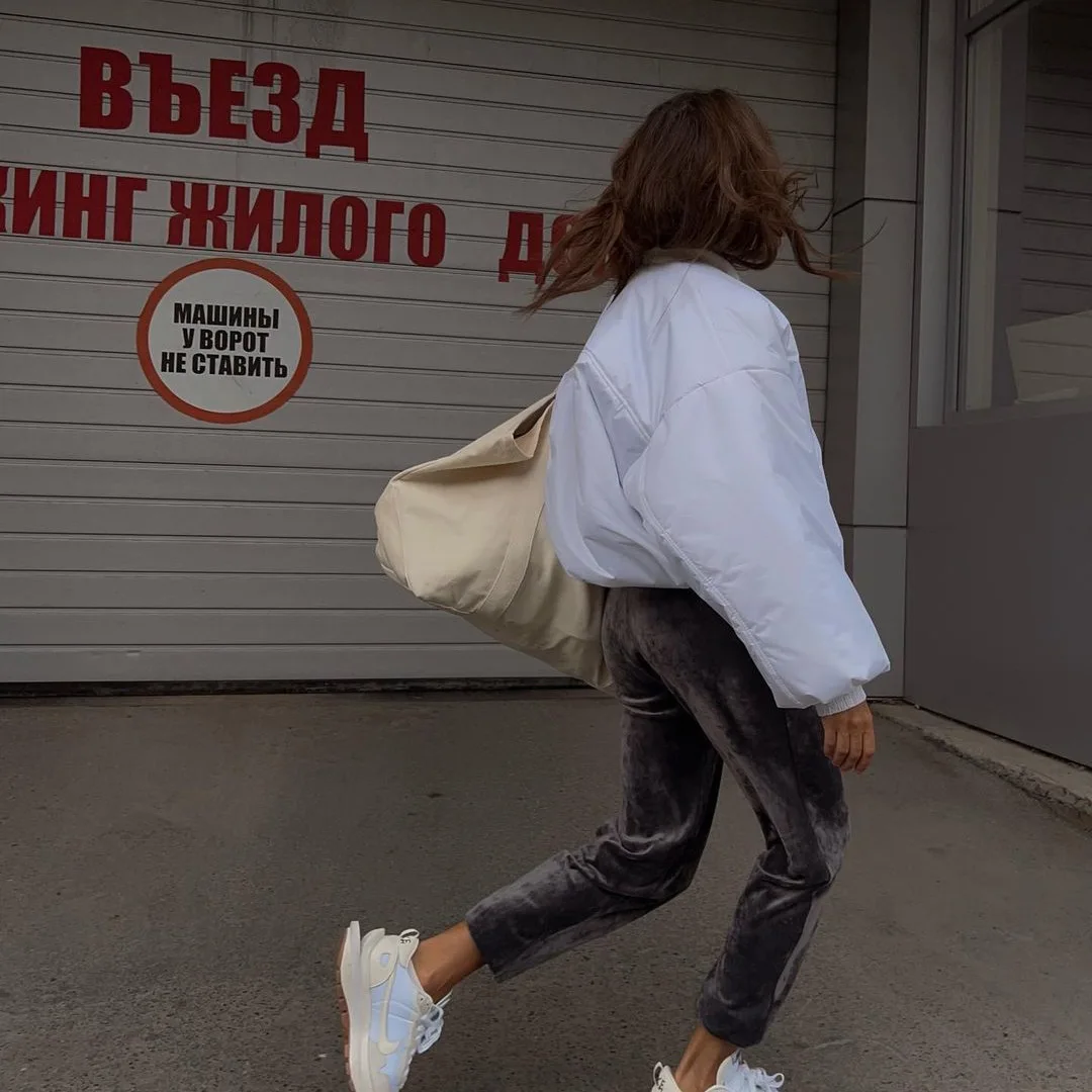 Personality Jacket Autumn and Winter New Hundred Collision Color Standing Collar Simple Cotton Clothing Female Short Paragraph