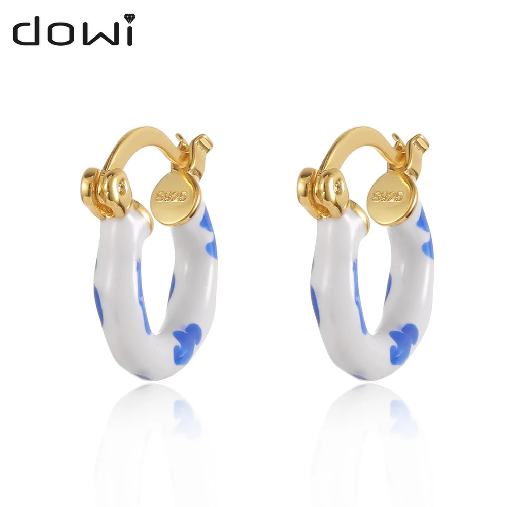 

Dowi Gold Color Plated 2022 Trend Earring for Women Vintage Blue and White Porcelain Stud Earrings Piercing Cartilage Mujer