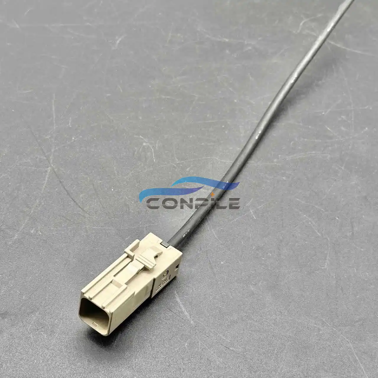 

Для LYNK & CO передний бампер видео CD аудио набор усилитель мощности мультимедийный кабель