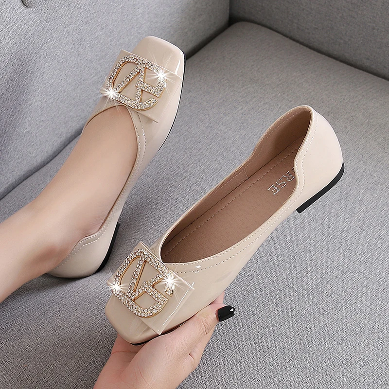 New Arrival Pointy Toe Flat For Women And Ladies Flat Mules Pump Shoes Casual