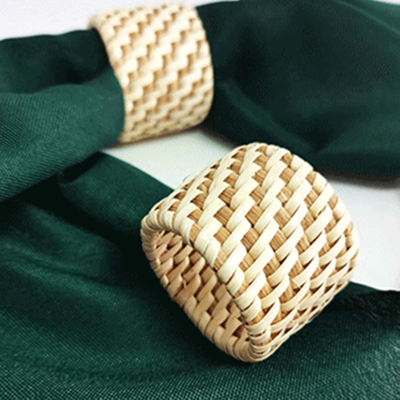 

Handmade Braided Rattan Napkin Buckles Napkin Rings Natural for Dining Table Napkin Holder for Holiday Party Decorations