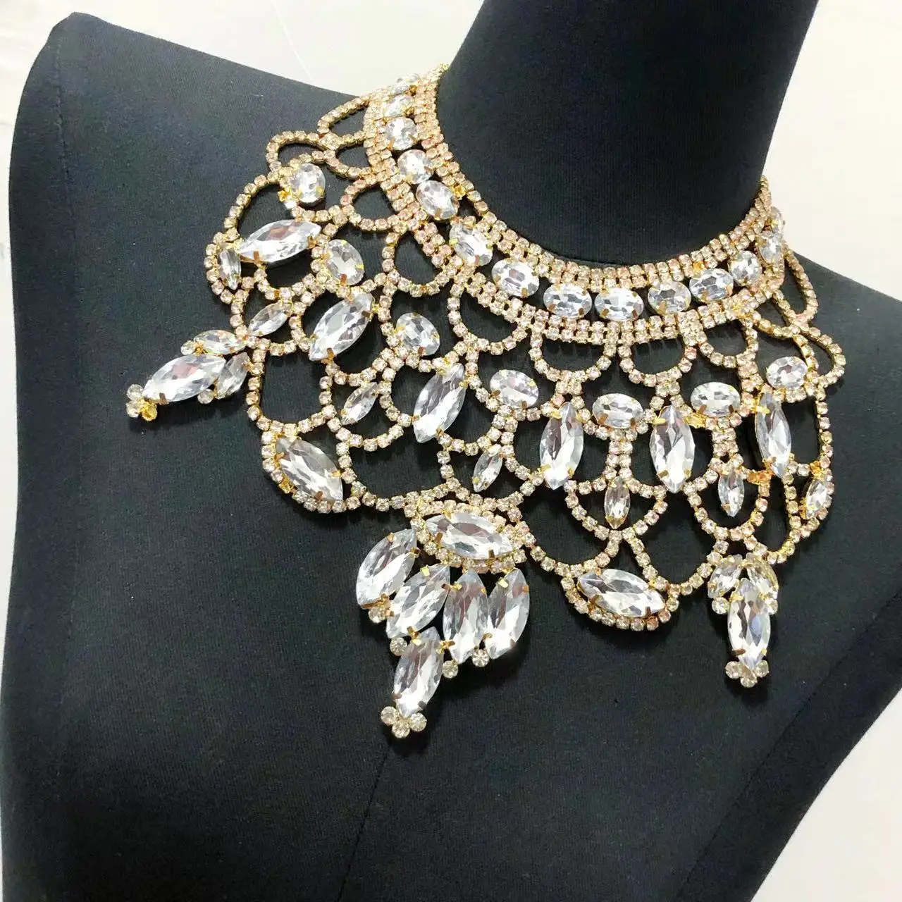 Bohemian Fashion Shiny Multi layered Rhinestone Droplet Pendant Choke Ring Necklace Girl Jewelry Luxury Crystal Necklace Gift Ac