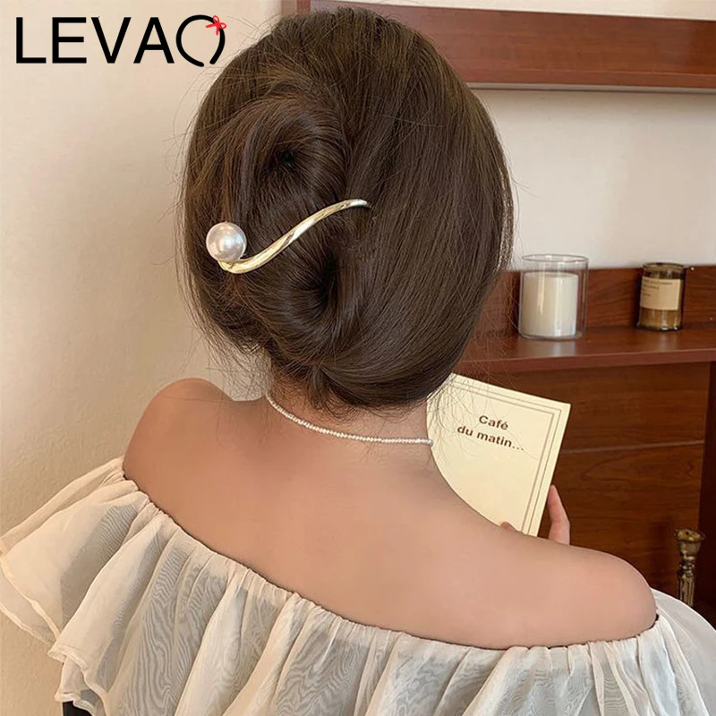 

LEVAO Korean Style Pearl Hair Clip Women Girls Elegant Geometry Hairpin Barrette Hair Pins Ponytail Hair Accessories 2022 Summer