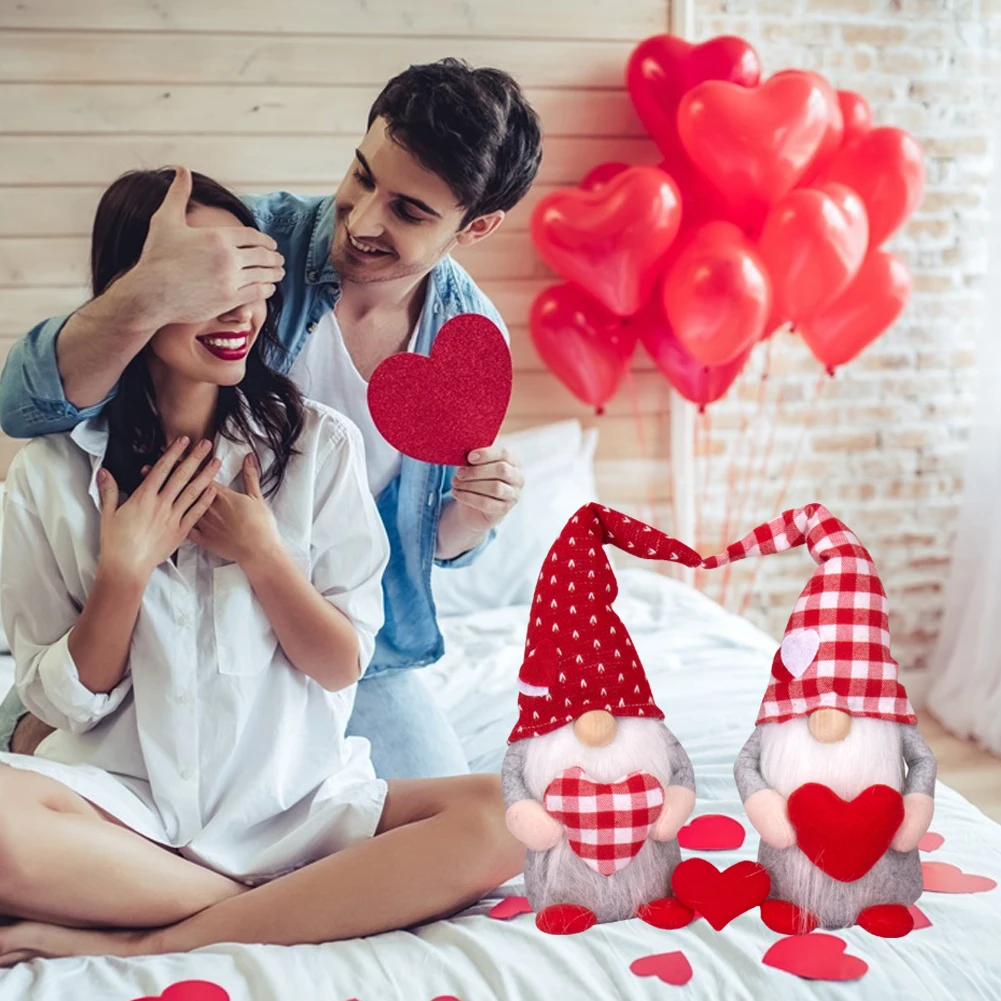 

2pcs Valentines Day Plush Faceless Doll Knitted Love Heart Print Small Ornament Gnome Old Man Doll Home Decoration Gift For Love