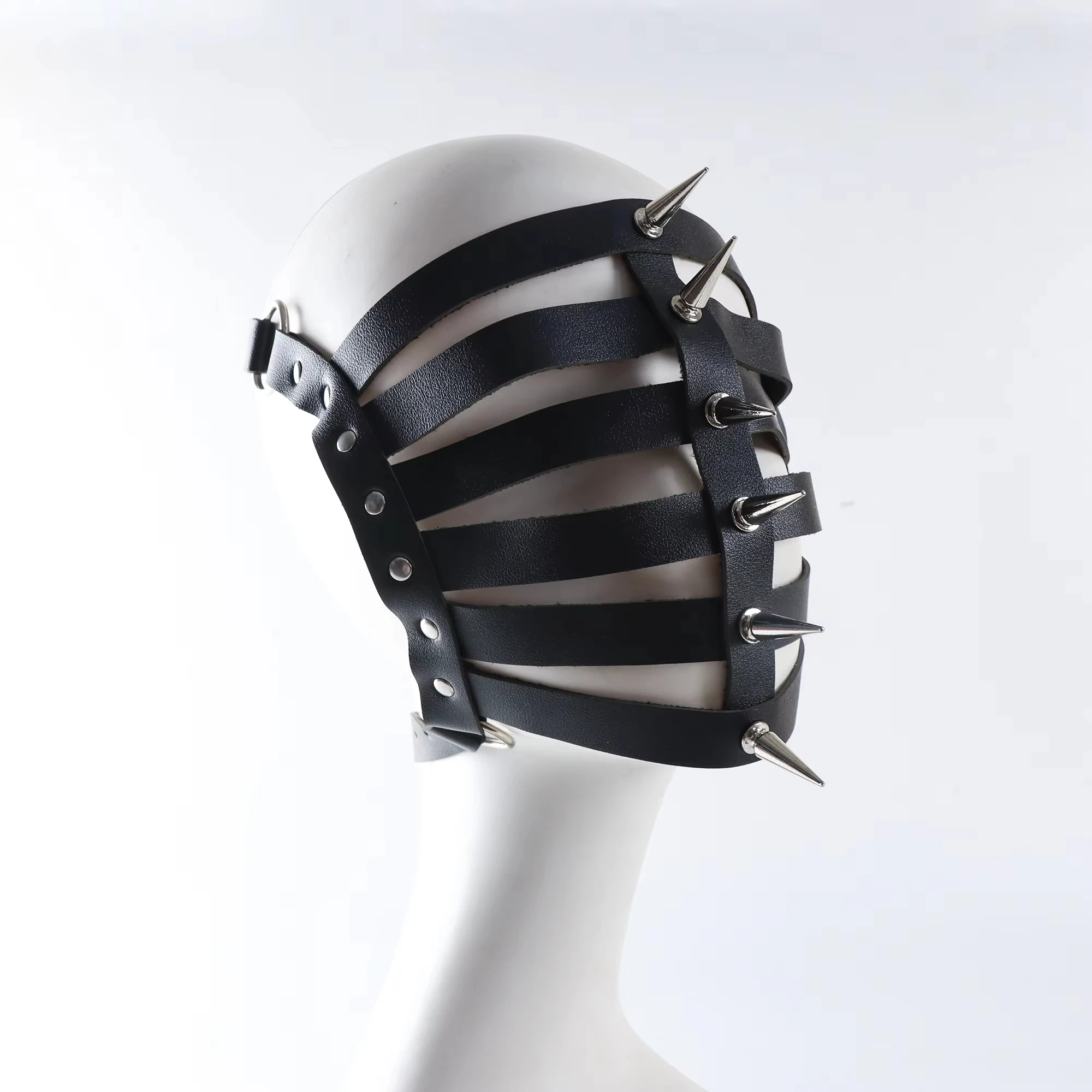 Готическая панк-маска с шипами искусственная кожа полулицевая полая маска