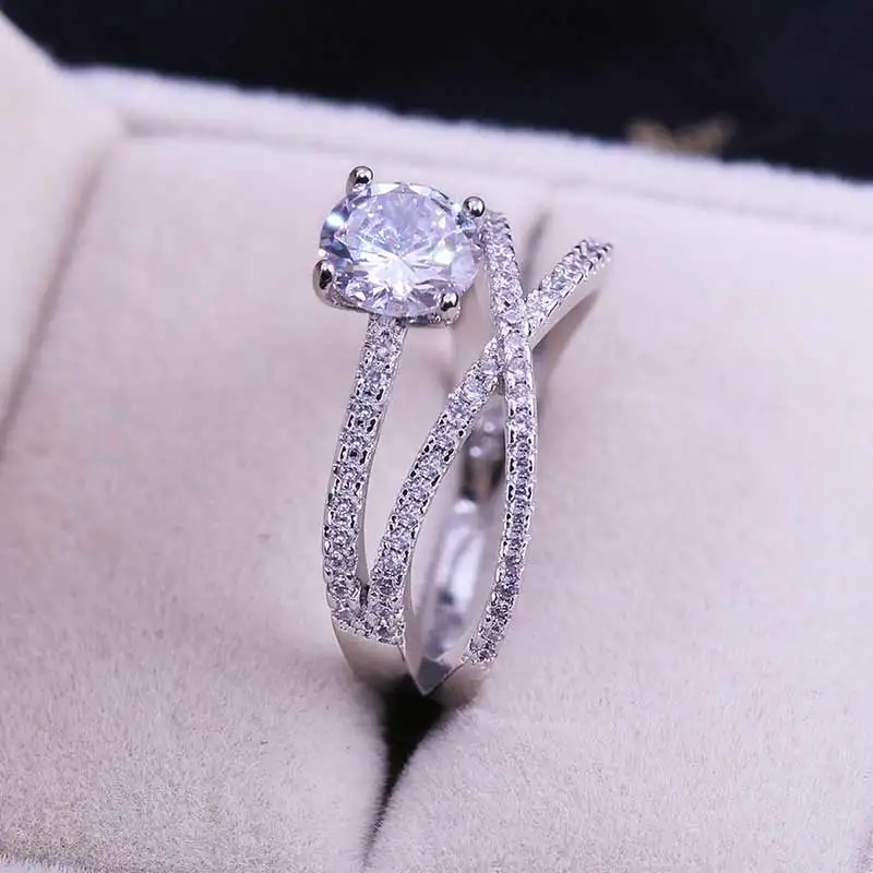 

Huitan Fancy Cross Twine Ring With Square Cubic Zirconia Stone Elegant Finger Ring Band For Women Anniversary Surprise Gift