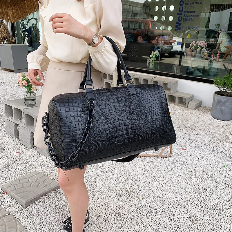 

Fashion Travel Bags For Women Punk Style Chain Shoulder Bag Large Capacity Handbag Tote Female Alligator Messenger Bag