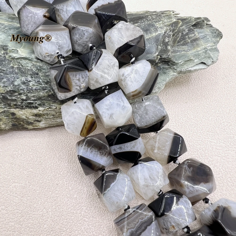 

15MM Large Faceted Natural Black And White Agates Quartz Cutting Nugget Cube Beads For DIY Jewelry Making MY230539