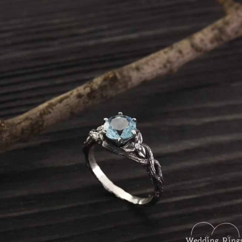 

2022 Cute Woman Rings Korean Fashion Gothic Accessories Aquamarine Vintage Vine Ring Gold Jewelry Engagement Ring Anillos Mujer
