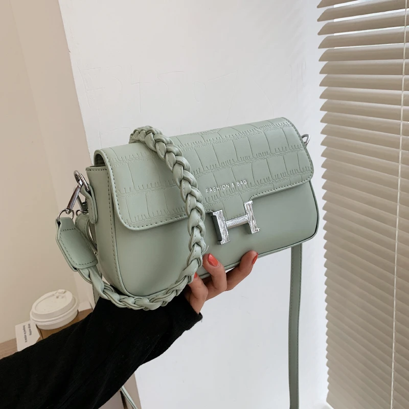 2023 New Famous Designer Woven Shoulder Strap Messenger Bags High Quality Women Purse And Handbags Fashion Small Square Bags