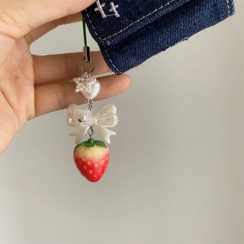 Ювелирные изделия для телефона с клубникой ручной работы брелок из смолы бантом