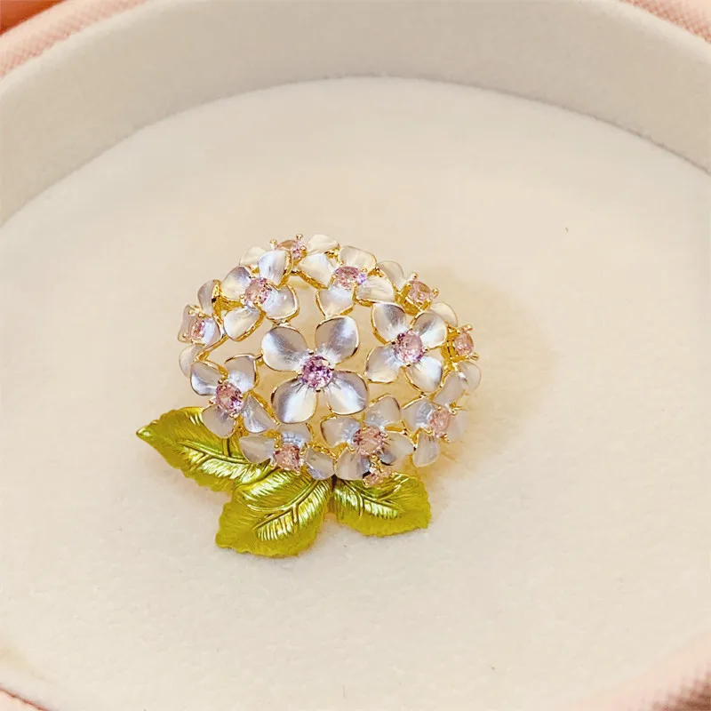 Простая элегантная брошь с капающим маслом розового и фиолетового цвета женская