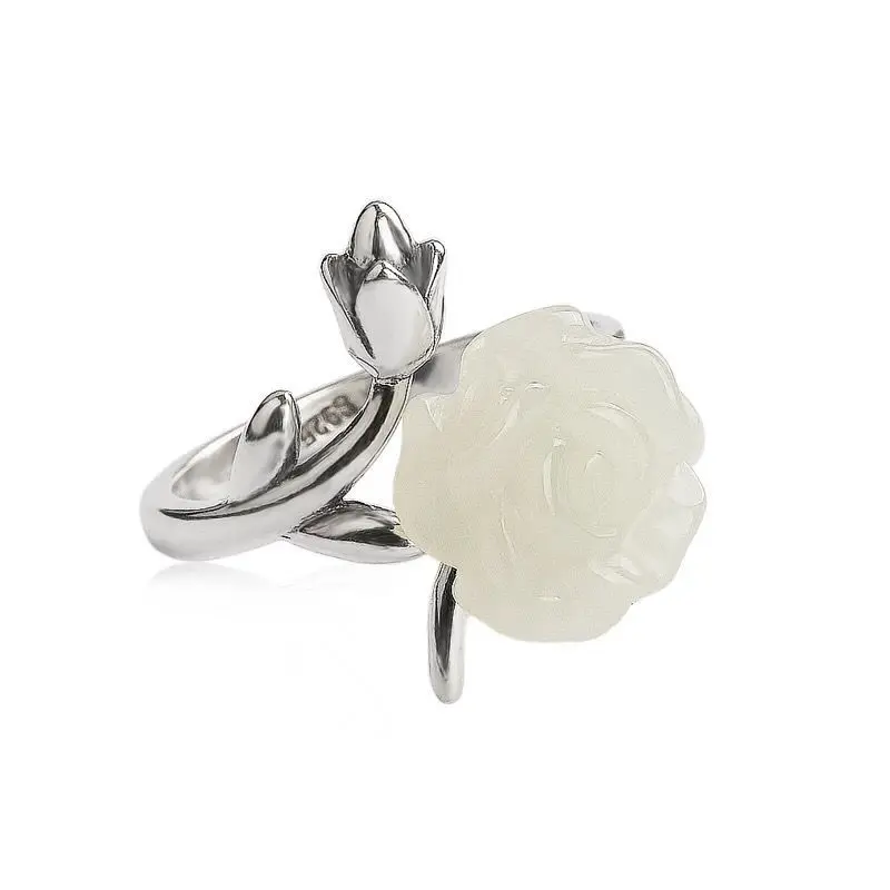 Кольцо женское из серебра 925 пробы с натуральным нефритом