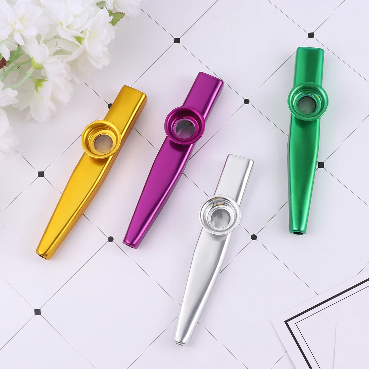 

6pcs Metal Kazoo Ultralight Different Colors Educational Kazoo Toys Musical Instruments Flutes Companion for Violin