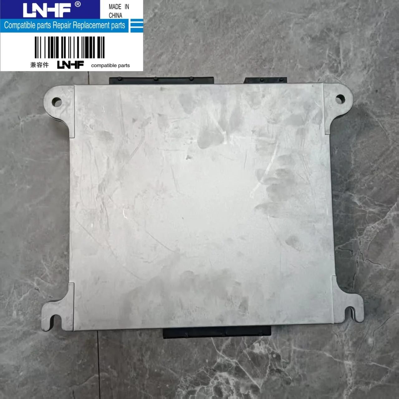 Фото Контроллер VECU LNHF Factory Outlet 14554880 для Volvo EC140C, EC210C, EC235C, ECR145C, ECR235C, ECR305C №4