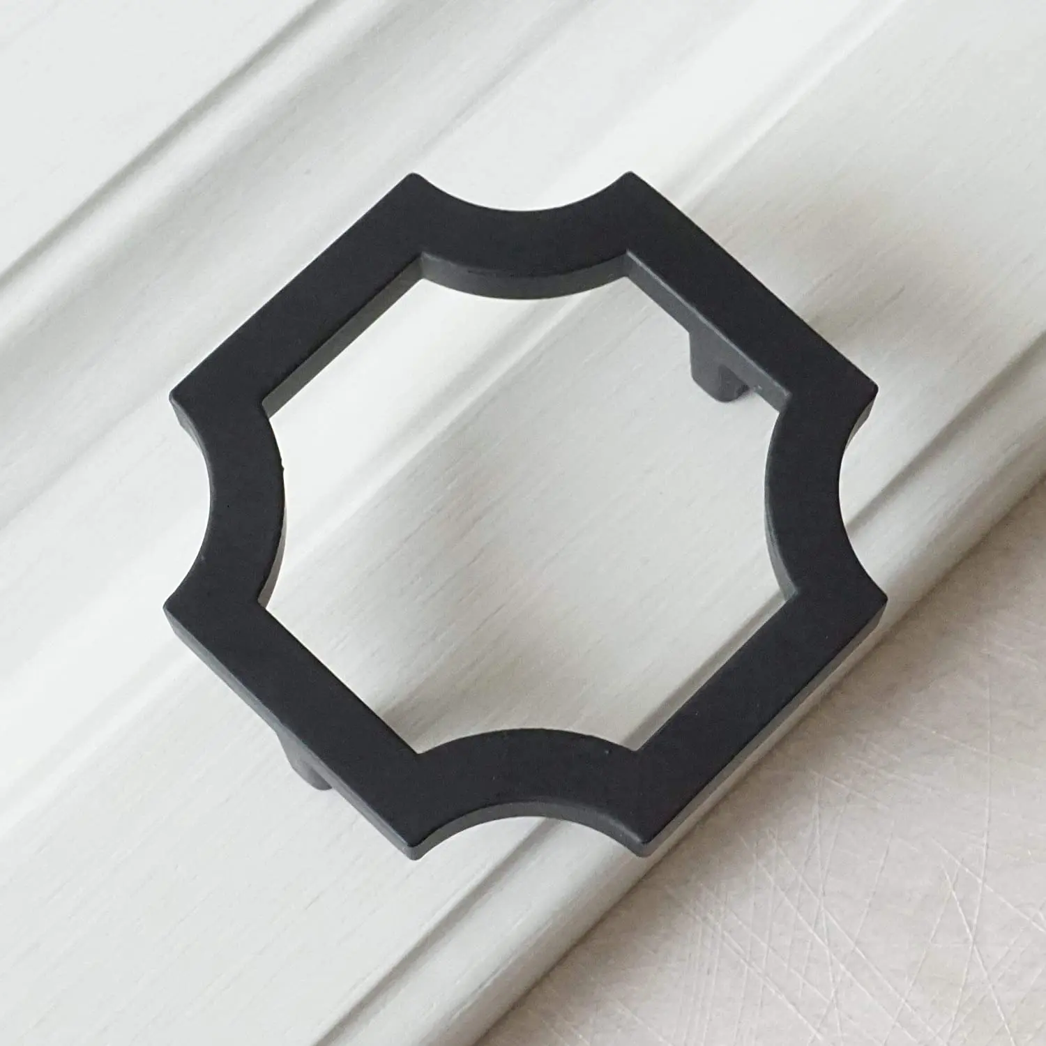 

MFYS Square Matte Black Drop Ring Door Knobs Single Hole Clover Cabinet Handles Zinc Alloy Furniture Handle Wardrobe Pulls