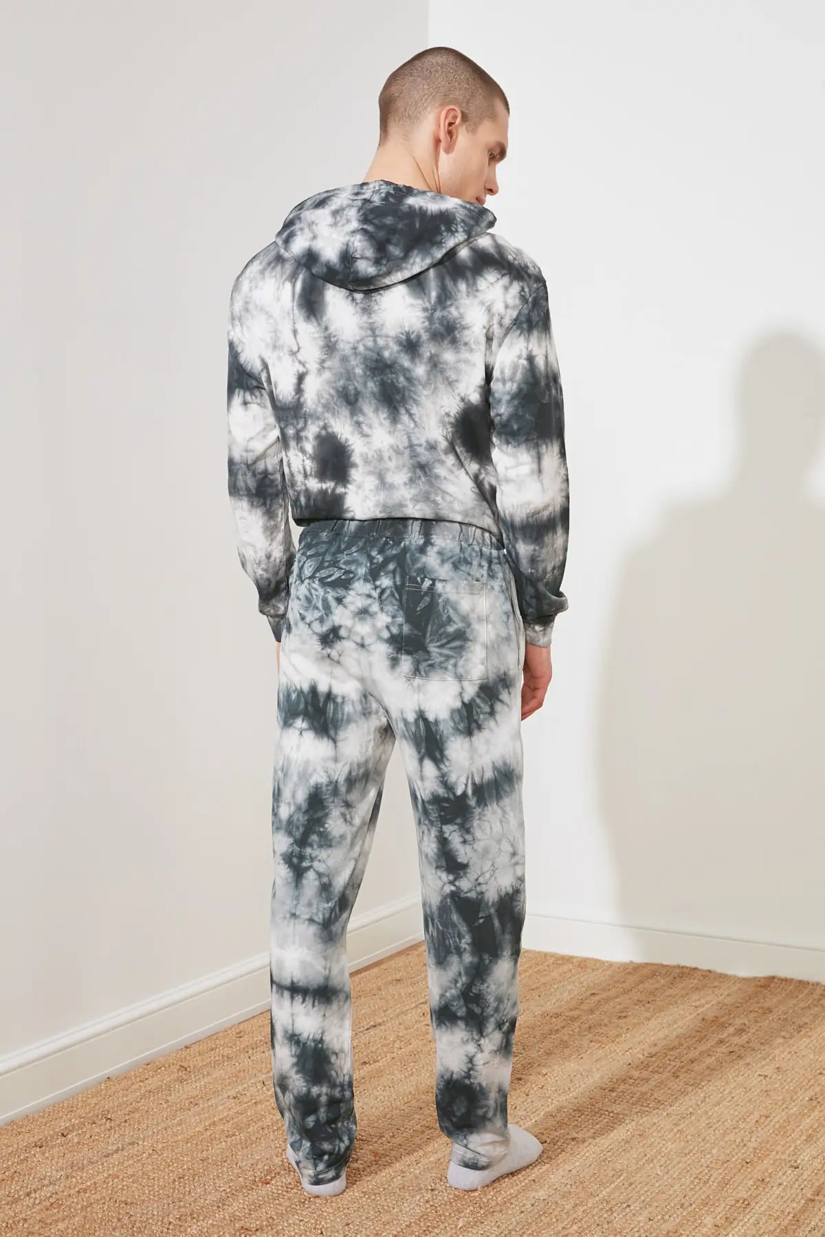 

Trendyol Male Sweatpants TMNSS21EA0009