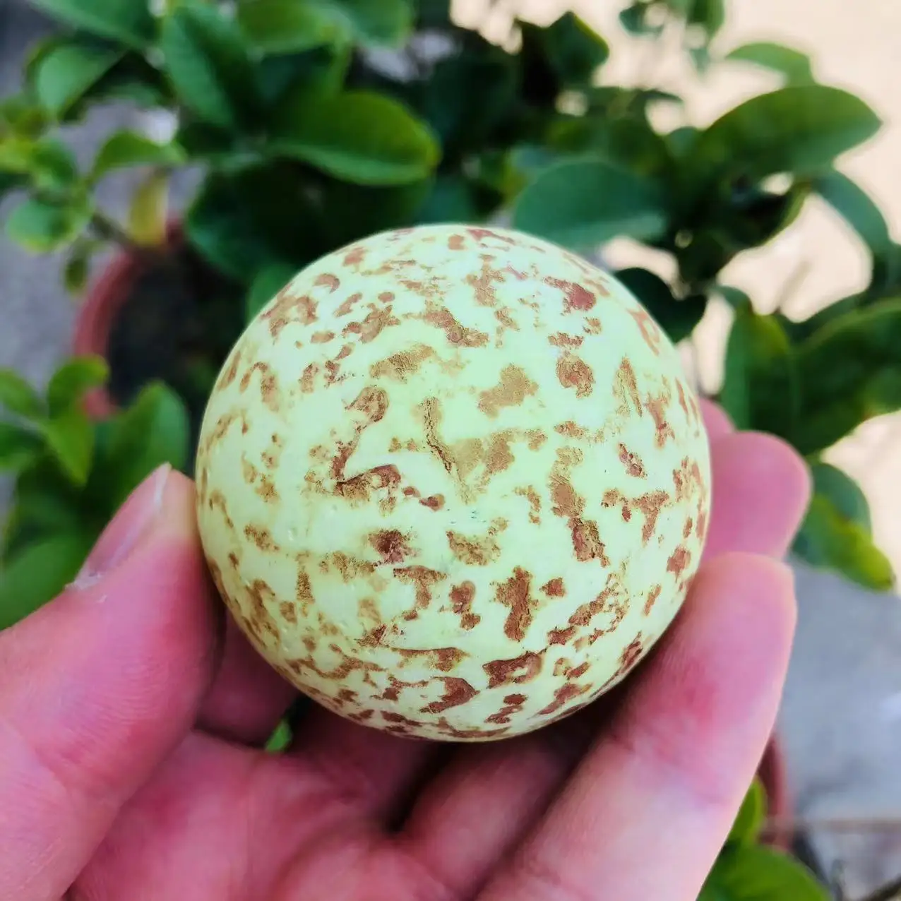 

Светящийся кварцевый камень, хрустальный шар, лечебный шар 50 мм