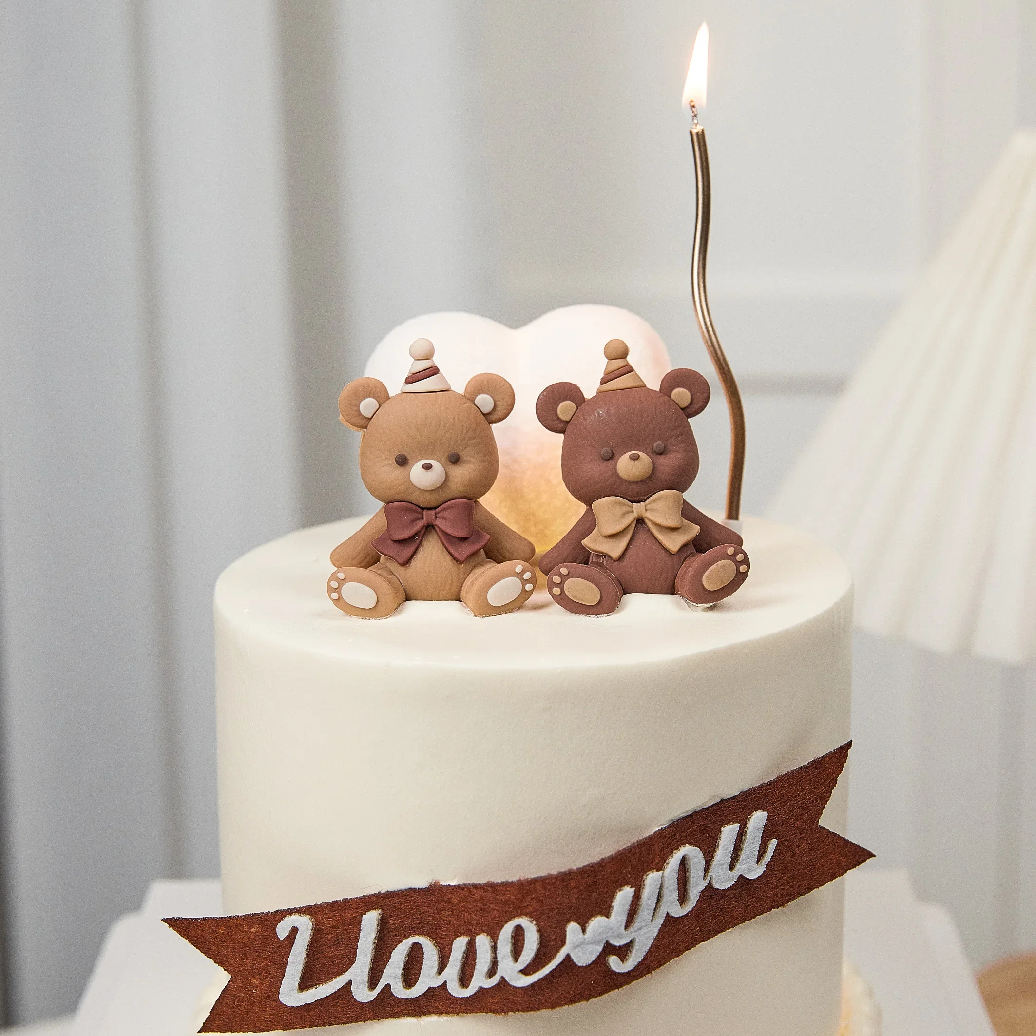 

Polar Bear Theme Cake Decoration Supplies for Home Happy Birthday Merry Ice and Snow Party Ornaments Dessert Baking